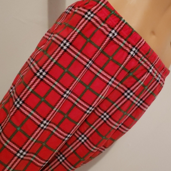 SLEEP WEAR SIZE SMALL - Picture 5 of 13